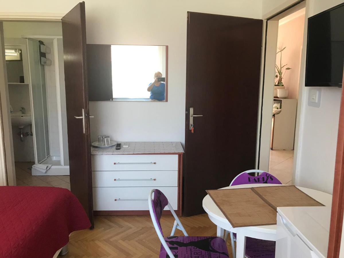 Sobe Stefanija Umag Exterior foto